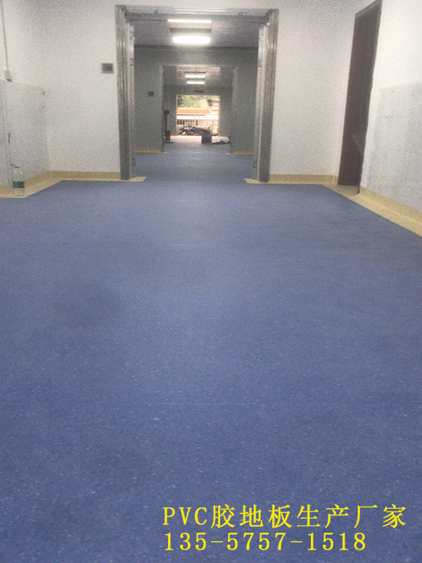 告訴你塑膠地板和其他地板的對比！