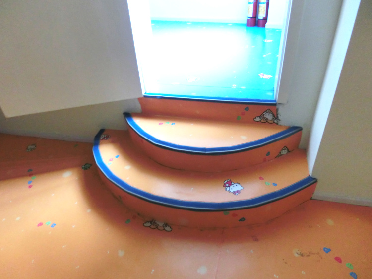 華塑裝飾地板的優勢都顯現在你面前啦！